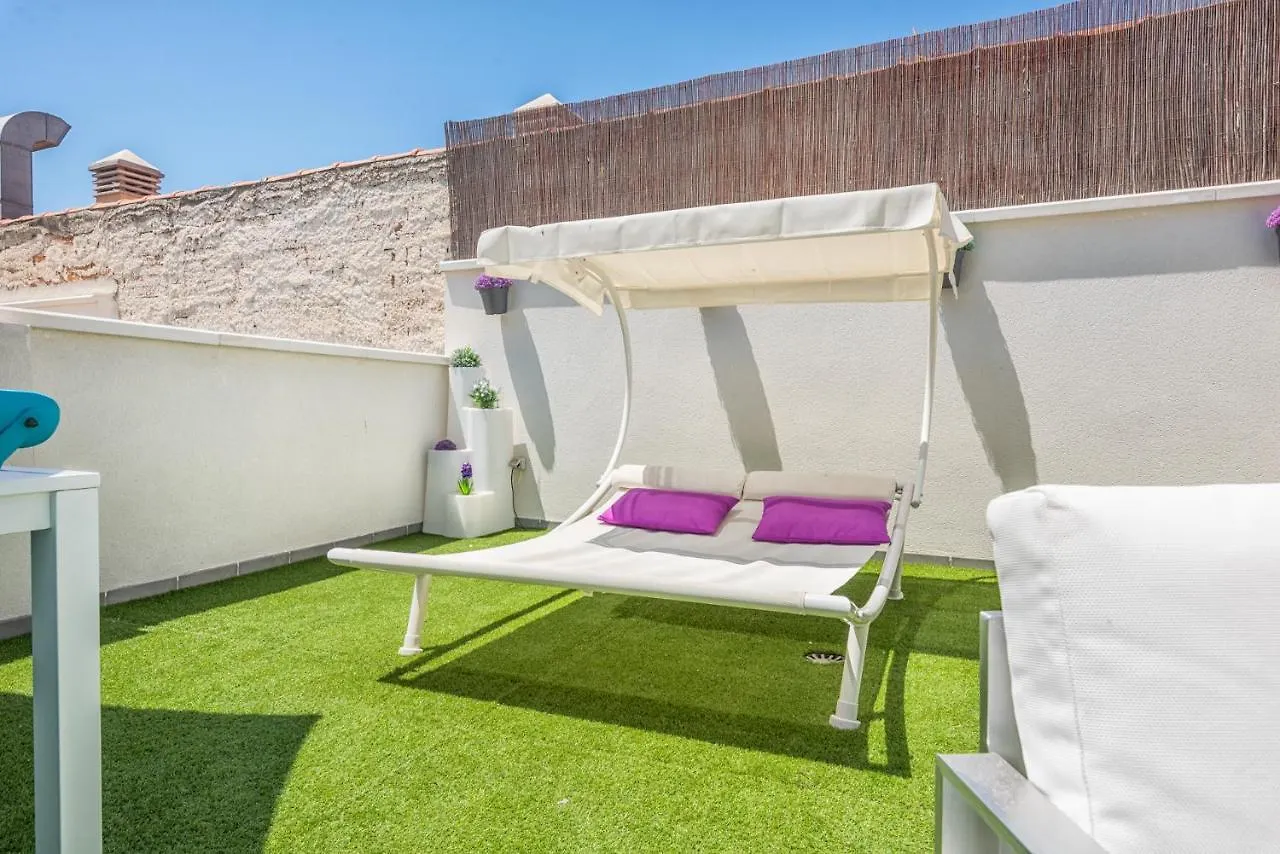 Atico Con Terraza Ac 1Hab En El Centro Y Piscina Comunitaria Lägenhet Málaga Spanien