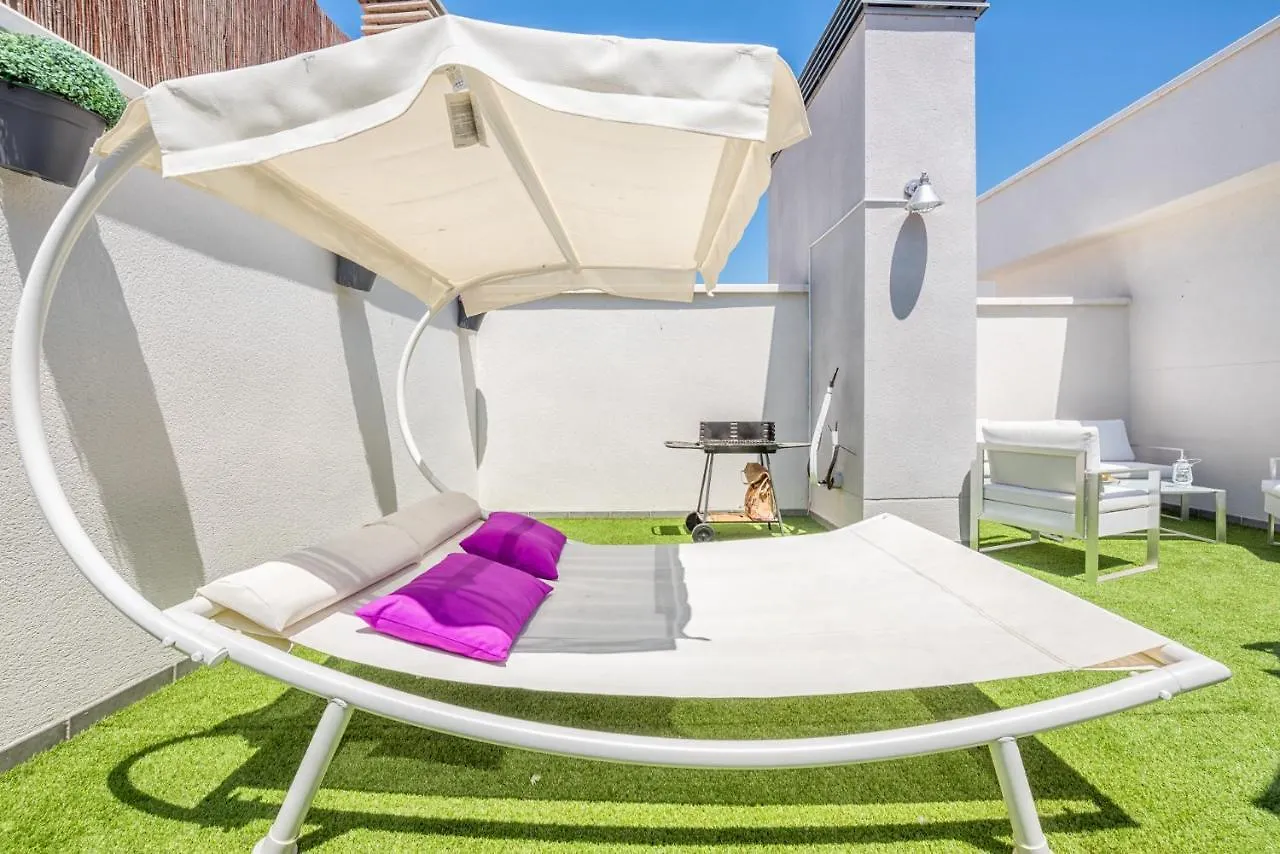 マラガAtico Con Terraza Ac 1Hab En El Centro Y Piscina Comunitariaアパートメント スペイン