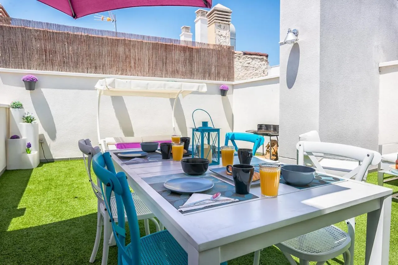 マラガAtico Con Terraza Ac 1Hab En El Centro Y Piscina Comunitariaアパートメント マラガ